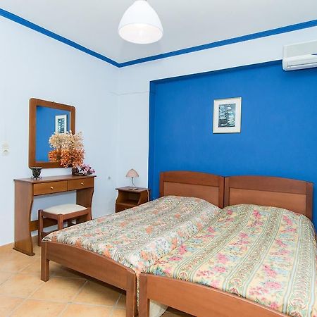 Dinos Hotel Zakynthos Town Exterior photo